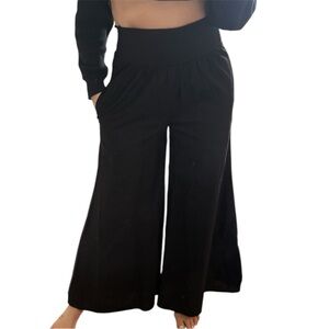 Selkie wide leg cotton high rise flowy palazzo pants black XXS (fit roomier)